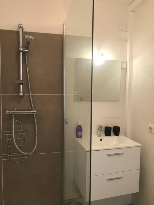 Emplacement Ideal, Vue Mer, Parking Offert Санарі-сюр-Мер Екстер'єр фото